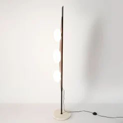 Lámpara de pie 