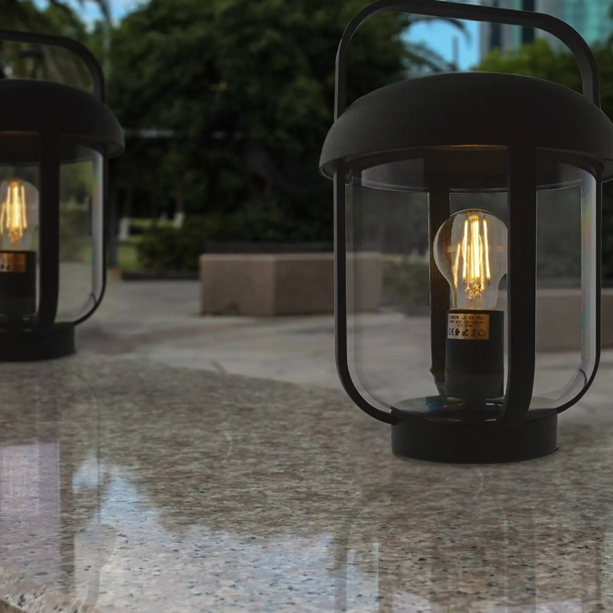 Lámpara exterior "Serène" IP44 E27
