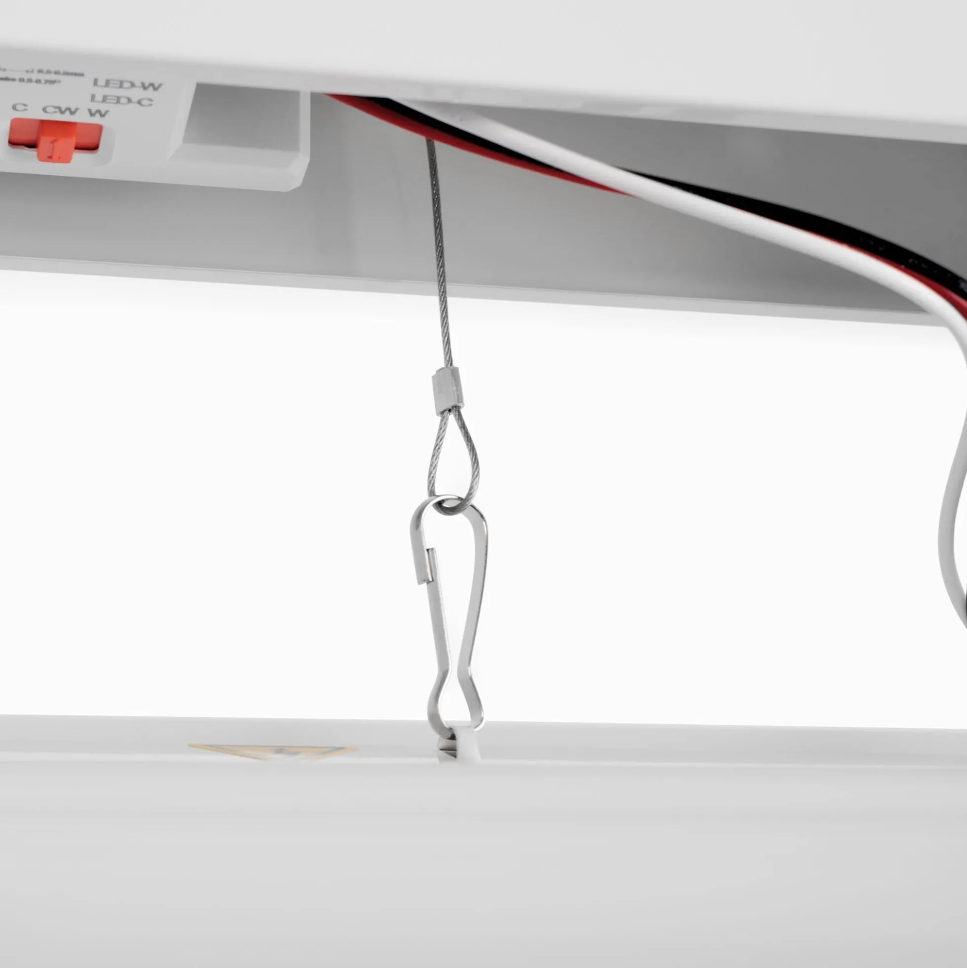 Luminaria lineal LED de alta potencia CCT - 20W - 60cm