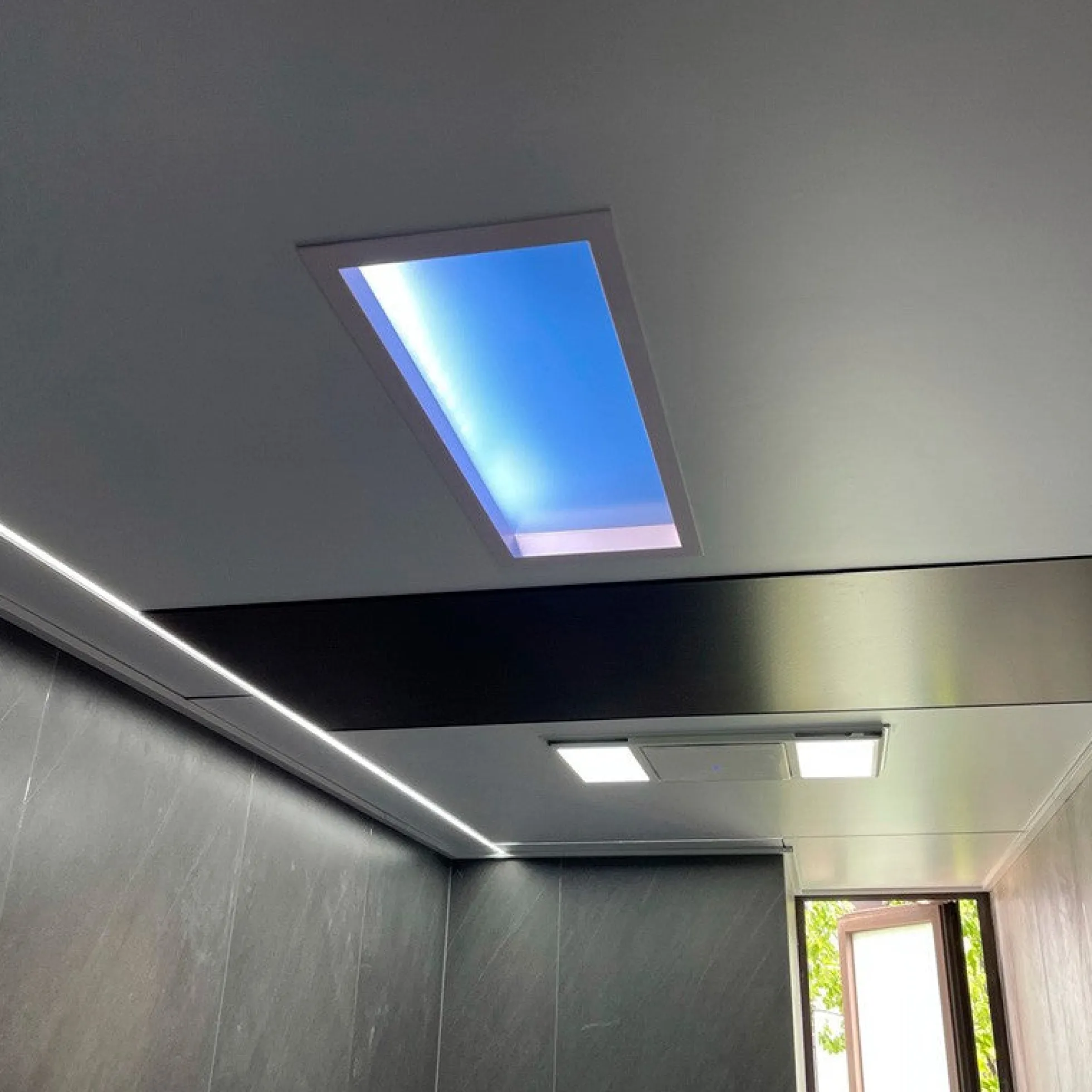Panel LED "Blue Skylight" efecto cielo - Daylight - 95W - 120x30cm