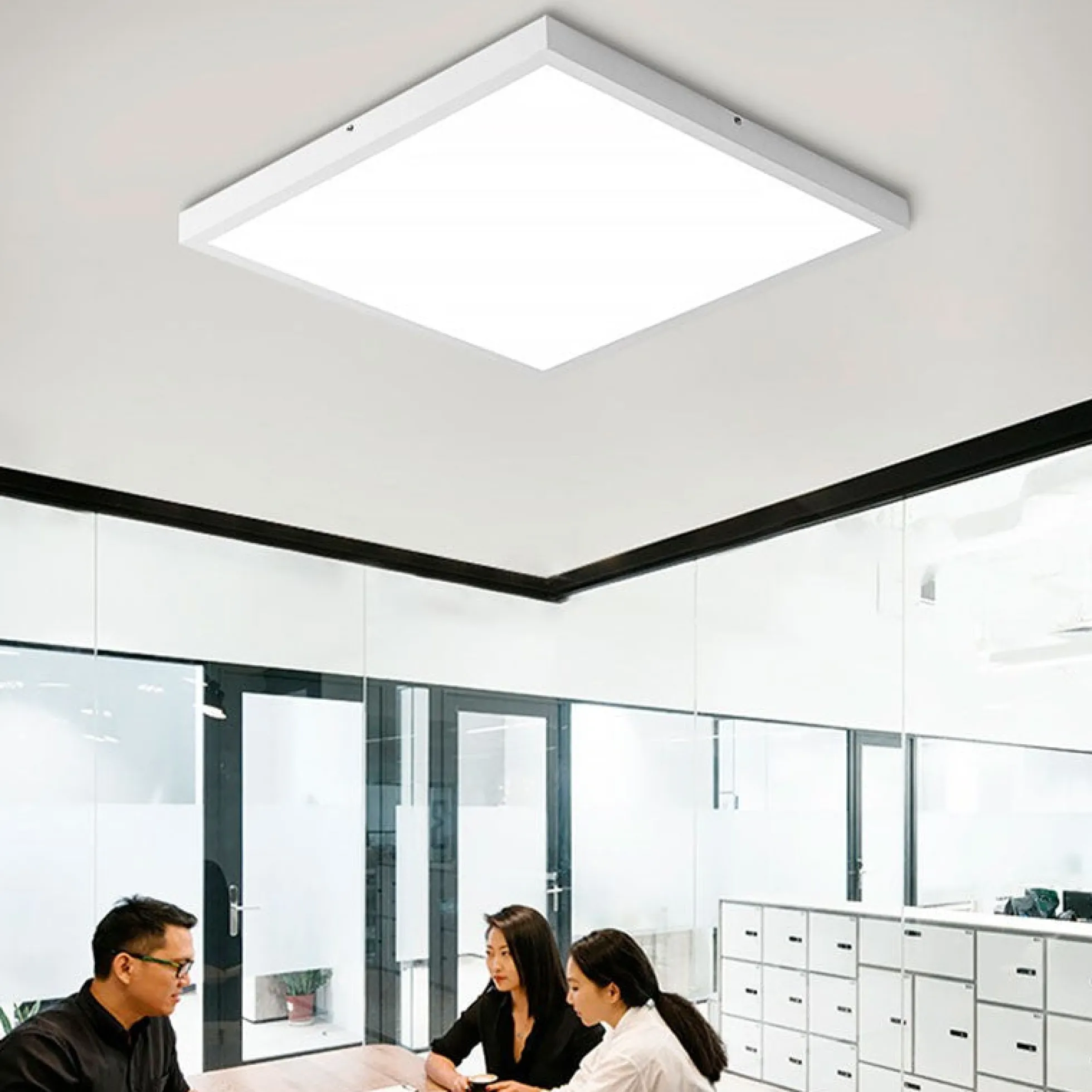 Panel LED slim de superficie 60x60cm - Driver OSRAM - 40W - UGR18 - CRI90 - Con KIT de montaje