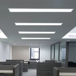 Panel LED slim empotrable 120X30 cm - Driver Philips - 44W - UGR19 - Con KIT de montaje