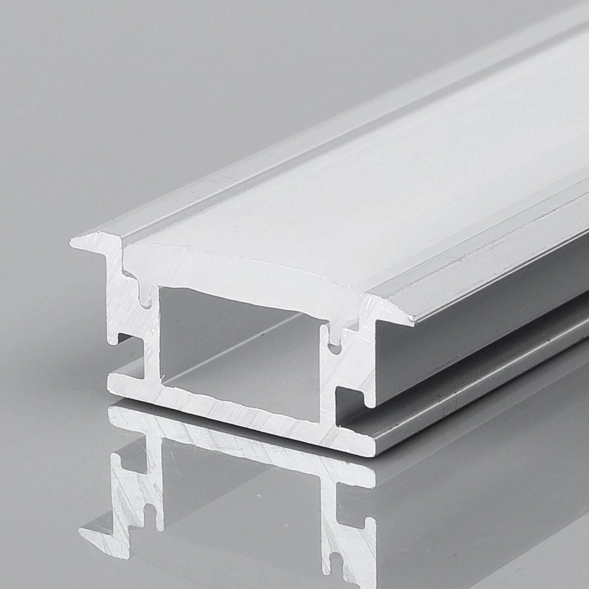 Perfil tira LED de suelo - 27x10mm - Con difusor - 2 metros