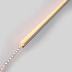 Perfil tira LED de superficie para esquinas - Con difusor - Kit completo - 15,8x15,8mm - Tira LED ≤10 mm - 1 metro