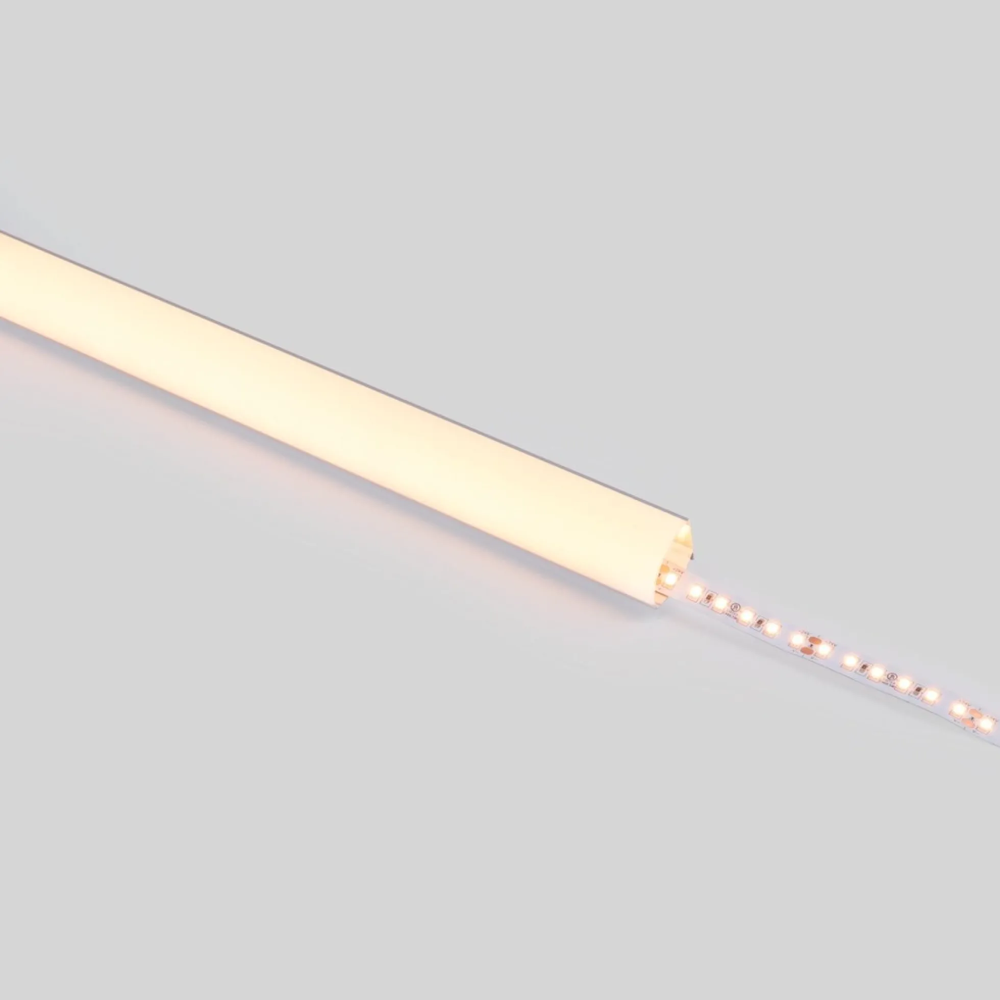 Perfil tira LED de superficie para esquinas - Con difusor - Kit completo - 20x20mm - Tira LED ≤10 mm - 1 metro