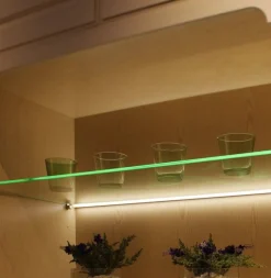 Perfil tira LED para cristal y estante - 25x14mm - 2metros