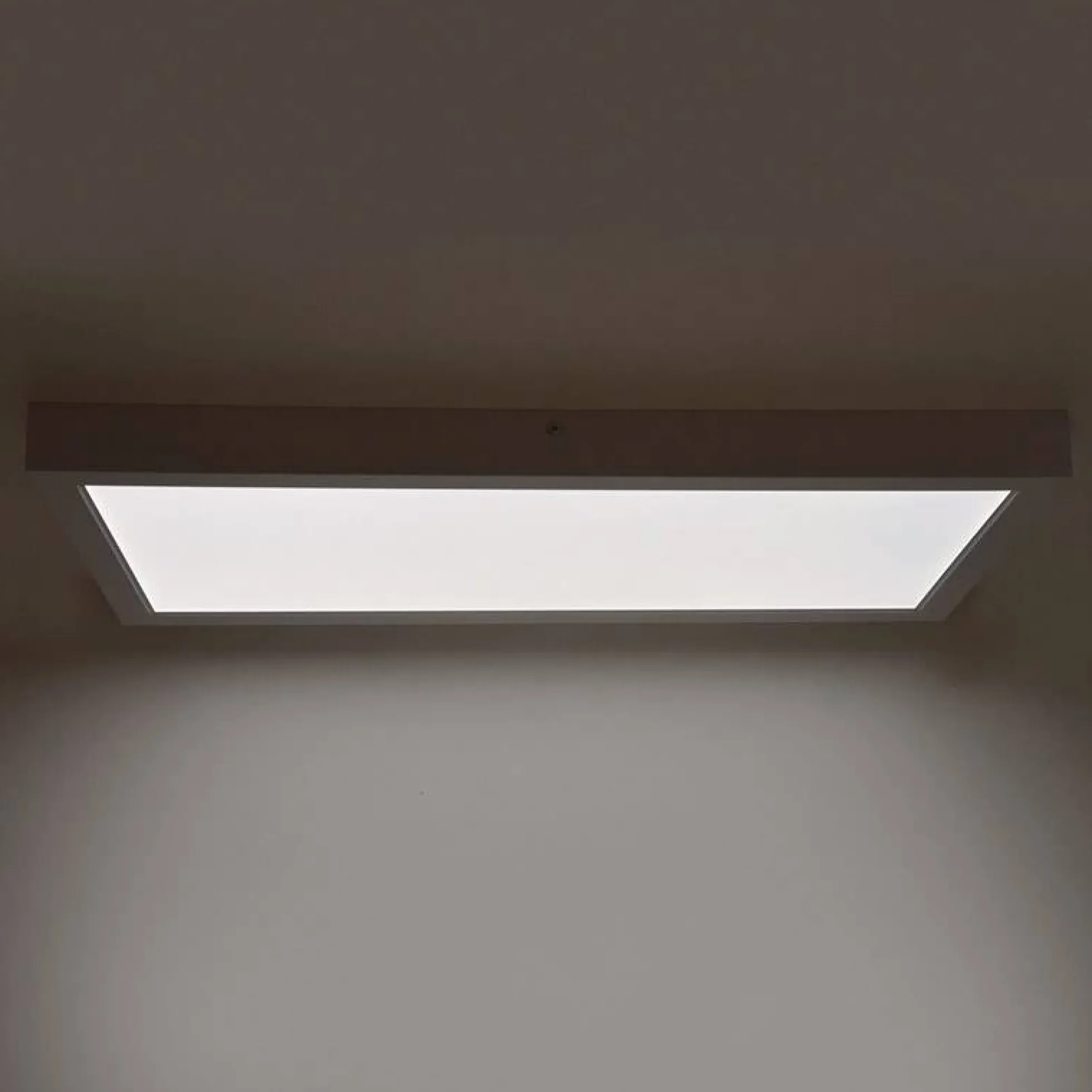 Plafon Panel LED de superficie 60x30cm 24W 2150 Lumens