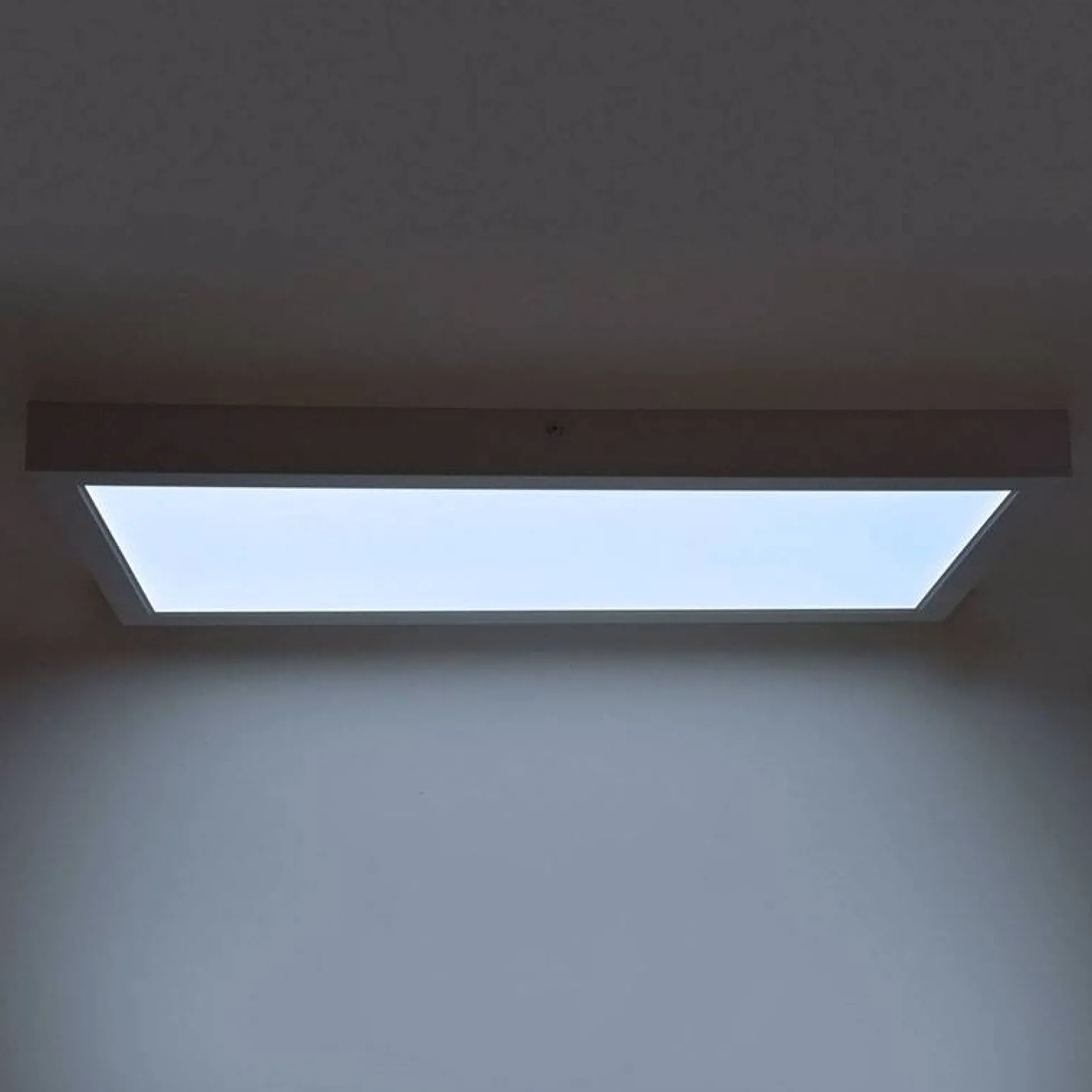 Plafon Panel LED de superficie 60x30cm 24W 2150 Lumens