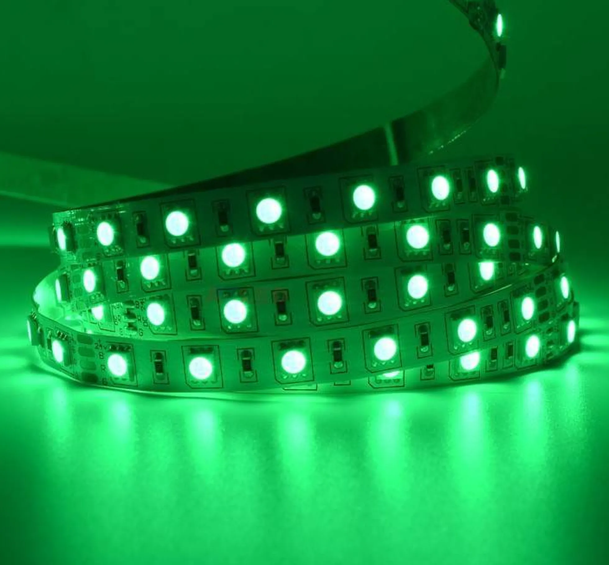 Tira de LED 24V-DC 72W multicolor RGB IP20 Rollo 5 metros