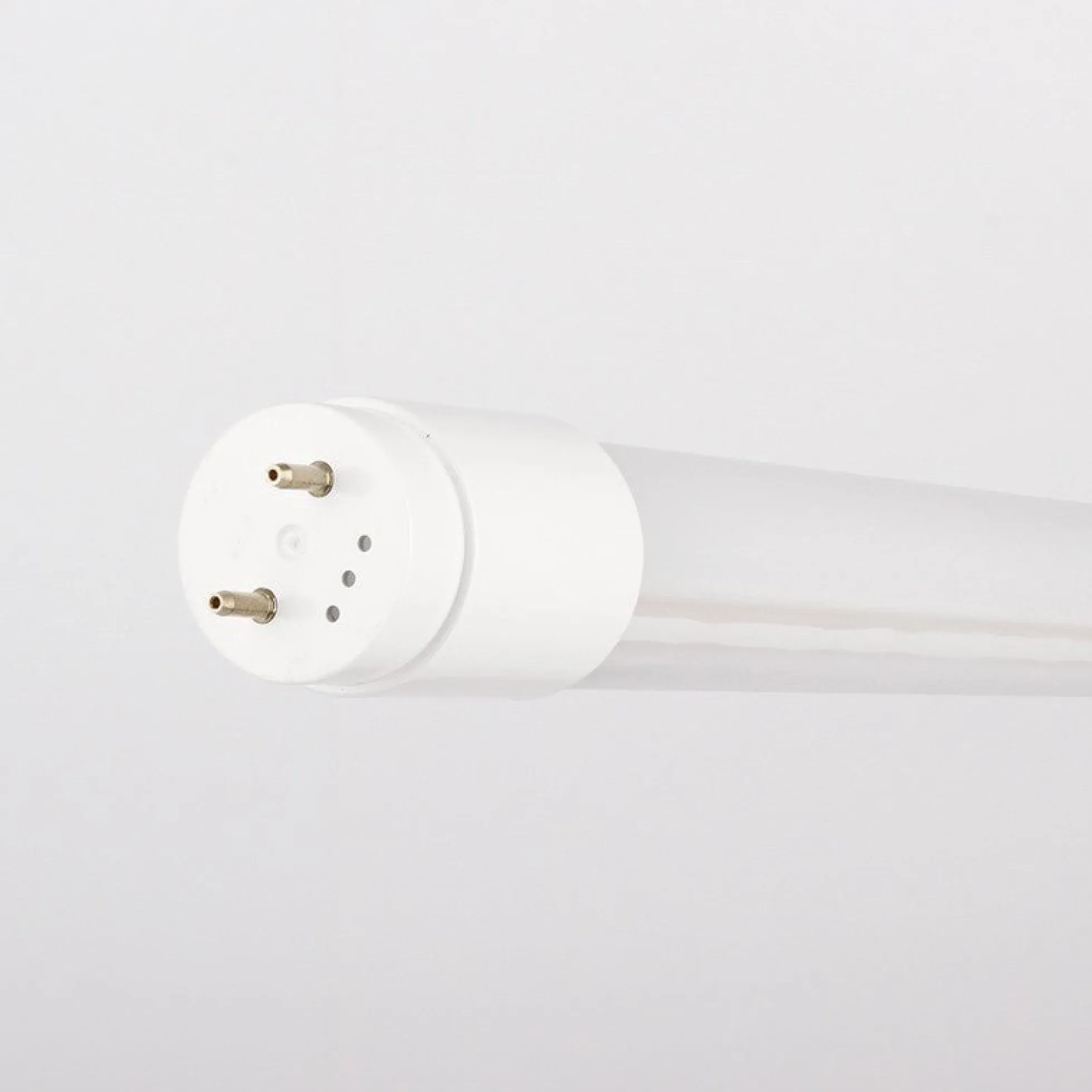 Tubo LED 60cm T8 - 9W -140lm/W - Cristal